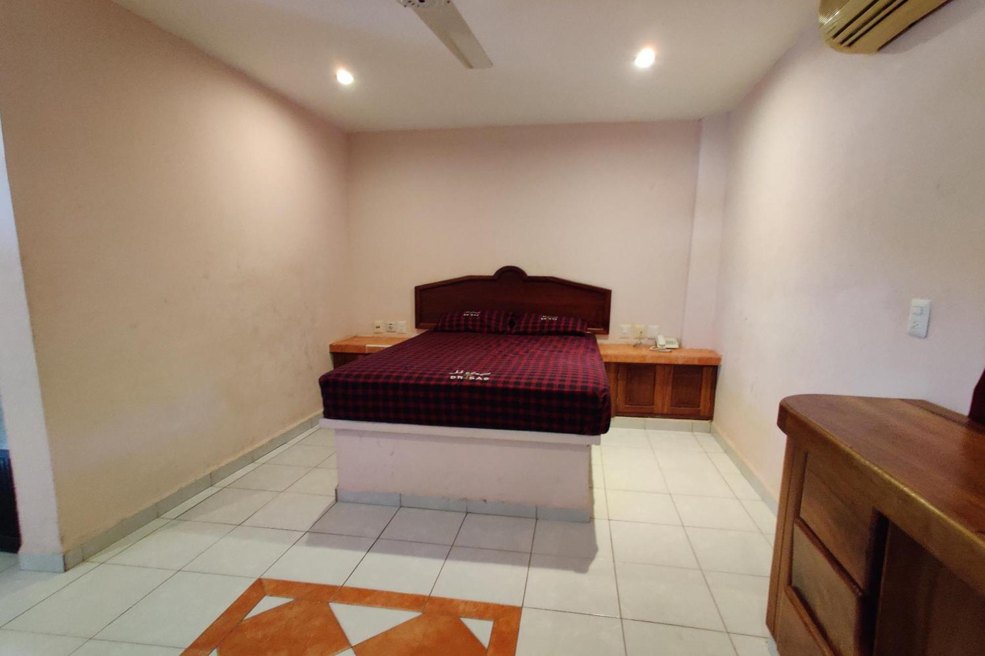 Oyo Hotel Brisas Del Pacifico 巴亞爾塔港 外观 照片
