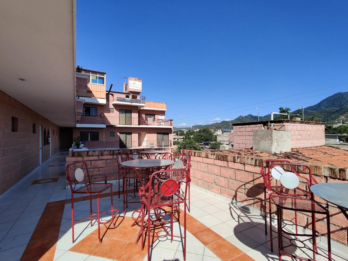 Oyo Hotel Brisas Del Pacifico 巴亞爾塔港 外观 照片